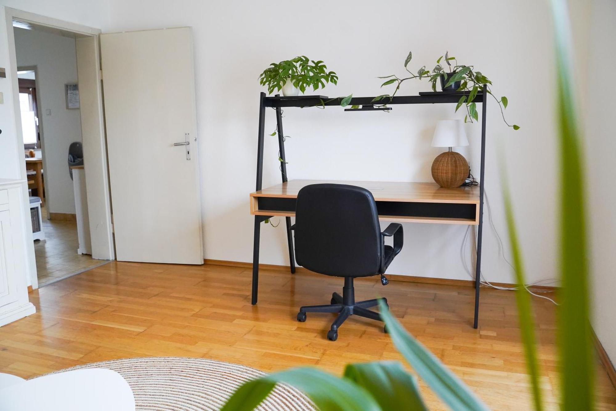 Happybnb Apartment Mit Sonniger Terrasse Lochgau Экстерьер фото